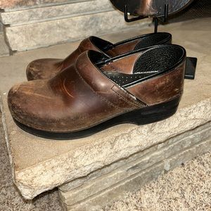 Danskos size 8